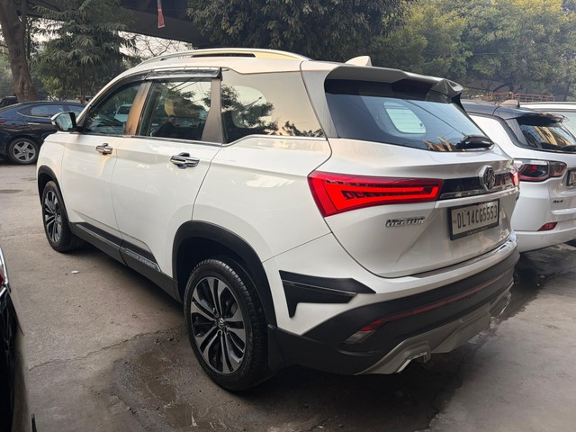 Second-hand 2022 MG Hector Sharp EX CVT for sale in New Delhi-1
