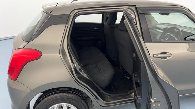 Second-hand 2022 Maruti Suzuki Swift VXI for sale in Lucknow-26