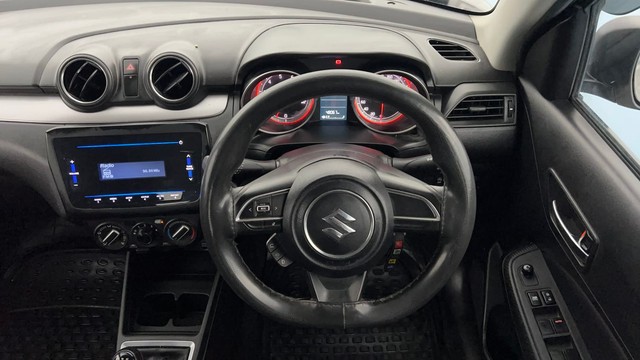 Second-hand 2022 Maruti Suzuki Swift VXI for sale in Lucknow-24