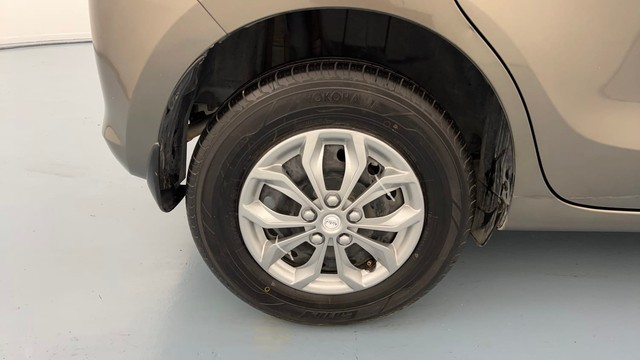 Second-hand 2022 Maruti Suzuki Swift VXI for sale in Lucknow-18