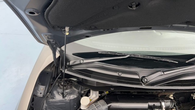 Second-hand 2022 Maruti Suzuki Swift VXI for sale in Lucknow-25