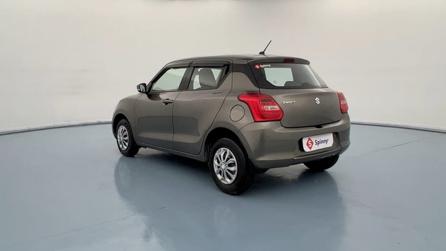 Second-hand 2022 Maruti Suzuki Swift VXI for sale in Lucknow-5