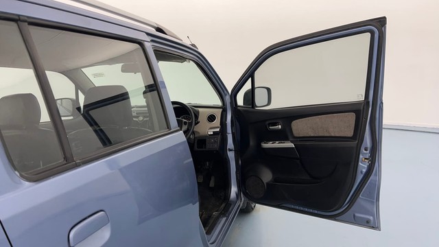 Second-hand 2014 Maruti Suzuki Wagon R VXI for sale in Lucknow-16