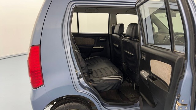 Second-hand 2014 Maruti Suzuki Wagon R VXI for sale in Lucknow-24