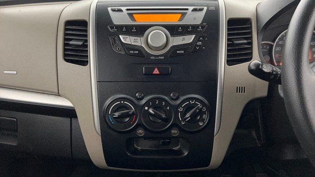 Second-hand 2014 Maruti Suzuki Wagon R VXI for sale in Lucknow-29