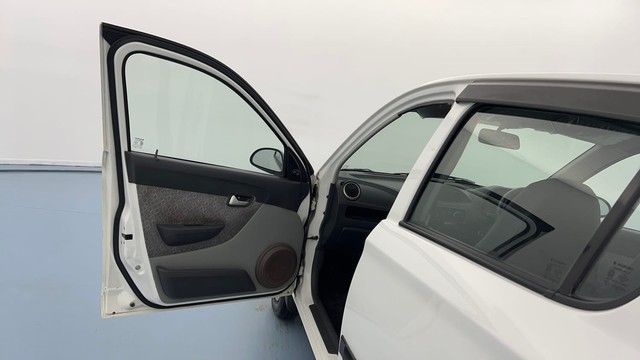 Second-hand 2019 Maruti Suzuki Alto 800 LXi for sale in Lucknow-31