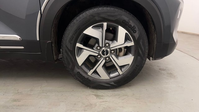 Second-hand 2022 Kia Seltos HTX for sale in Chandigarh-17