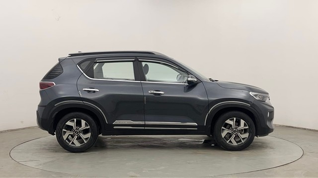 Second-hand 2022 Kia Seltos HTX for sale in Chandigarh-2