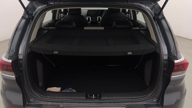 Second-hand 2022 Kia Seltos HTX for sale in Chandigarh-9