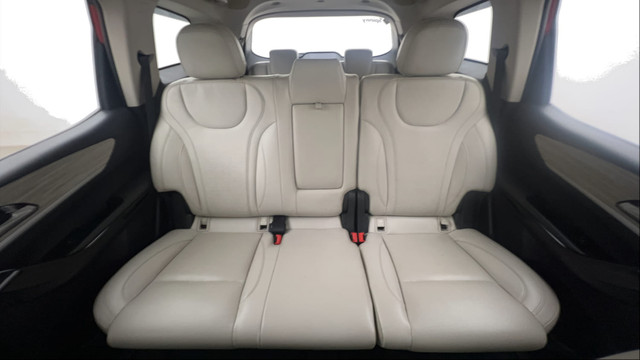 Second-hand 2021 Mahindra XUV700 AX7 AT Luxury Pack BSVI for sale in Chandigarh-35