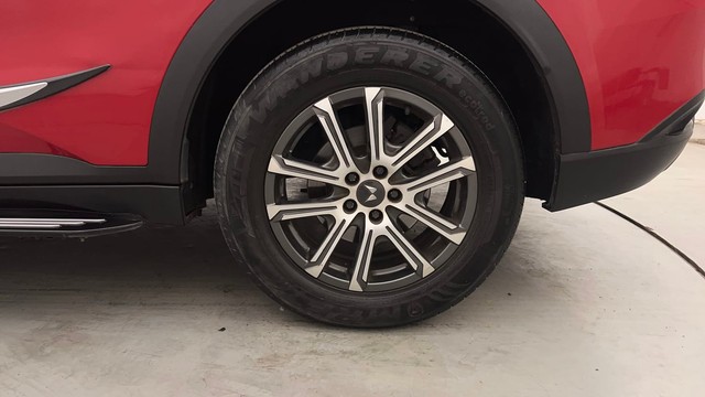 Second-hand 2021 Mahindra XUV700 AX7 AT Luxury Pack BSVI for sale in Chandigarh-19