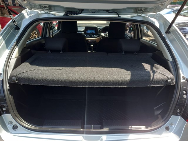 Second-hand 2022 Toyota Glanza G for sale in Thane-13