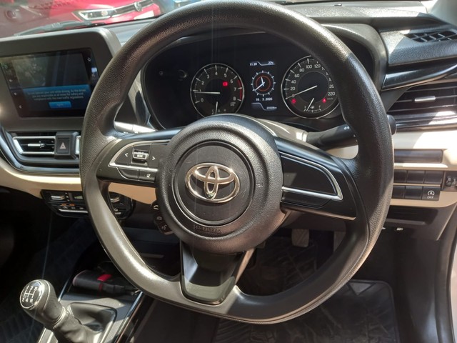 Second-hand 2022 Toyota Glanza G for sale in Thane-17