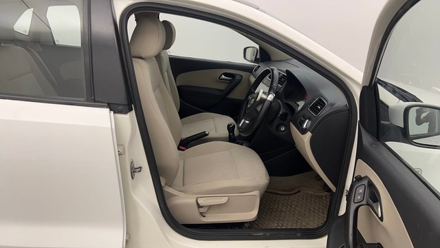 Second-hand 2014 Volkswagen Polo Petrol Highline 1.2L for sale in Chandigarh-15