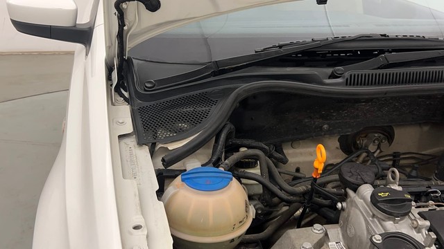 Second-hand 2014 Volkswagen Polo Petrol Highline 1.2L for sale in Chandigarh-26