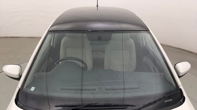 Second-hand 2014 Volkswagen Polo Petrol Highline 1.2L for sale in Chandigarh-10