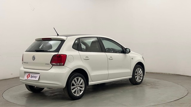 Second-hand 2014 Volkswagen Polo Petrol Highline 1.2L for sale in Chandigarh-3