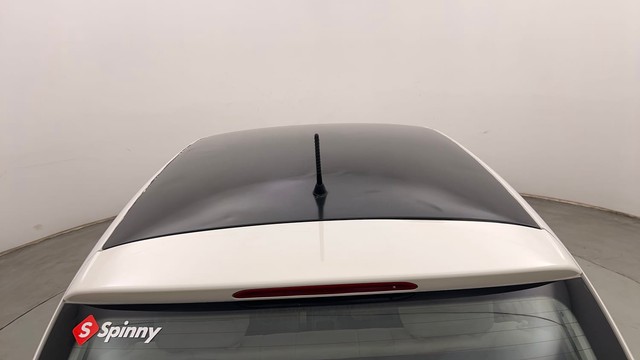 Second-hand 2014 Volkswagen Polo Petrol Highline 1.2L for sale in Chandigarh-22