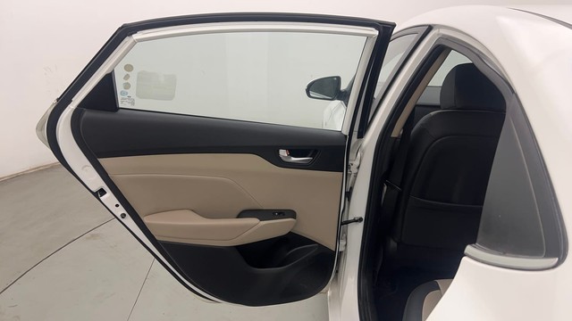 Second-hand 2022 Hyundai Verna 1.6 SX VTVT (O) AT for sale in Chandigarh-37