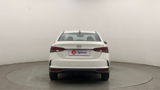 Second-hand 2022 Hyundai Verna 1.6 SX VTVT (O) AT for sale in Chandigarh-4