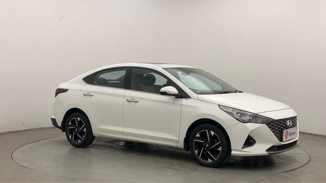 Second-hand 2022 Hyundai Verna 1.6 SX VTVT (O) AT for sale in Chandigarh-1