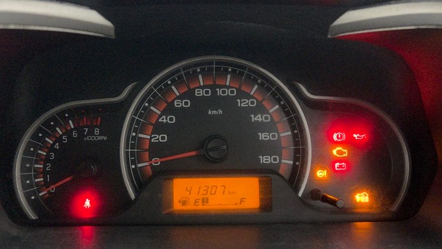 Second-hand 2015 Maruti Suzuki Alto K10 VXI for sale in Chandigarh-13