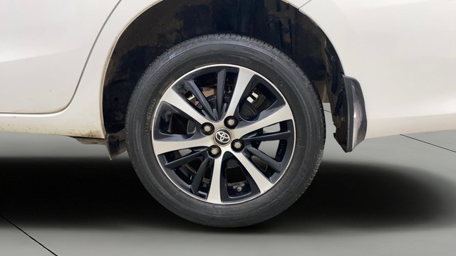 Second-hand 2021 Toyota Yaris G for sale in Pune-29