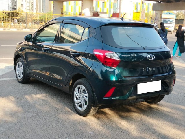 Second-hand 2020 Hyundai Grand i10 Nios Magna for sale in New Delhi-3