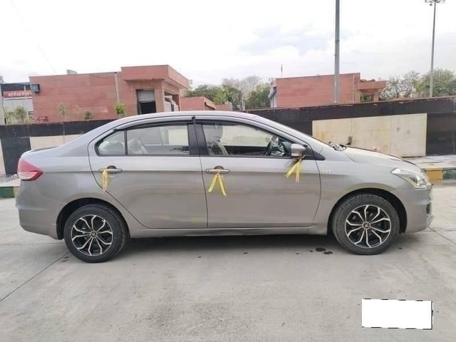 Second-hand 2015 Maruti Suzuki Ciaz VXi Plus for sale in Noida-1