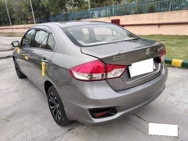 Second-hand 2015 Maruti Suzuki Ciaz VXi Plus for sale in Noida-3