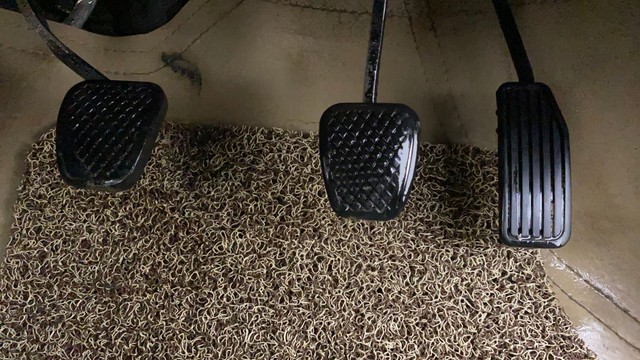 Second-hand 2017 Honda Amaze S i-VTEC for sale in Ahmedabad-24