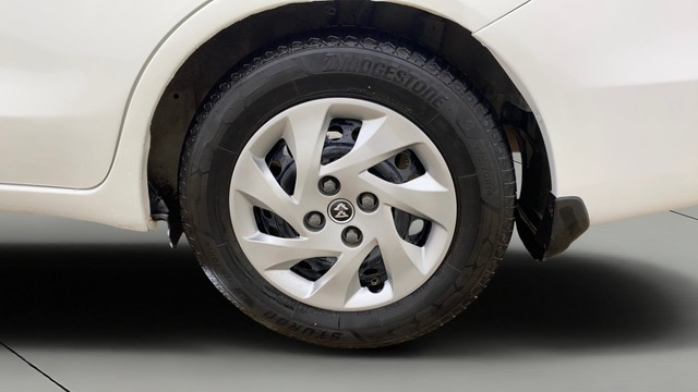 Second-hand 2017 Honda Amaze S i-VTEC for sale in Ahmedabad-28