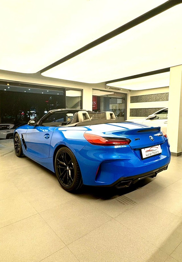 Second-hand 2022 BMW Z4 M40i for sale in New Delhi-8