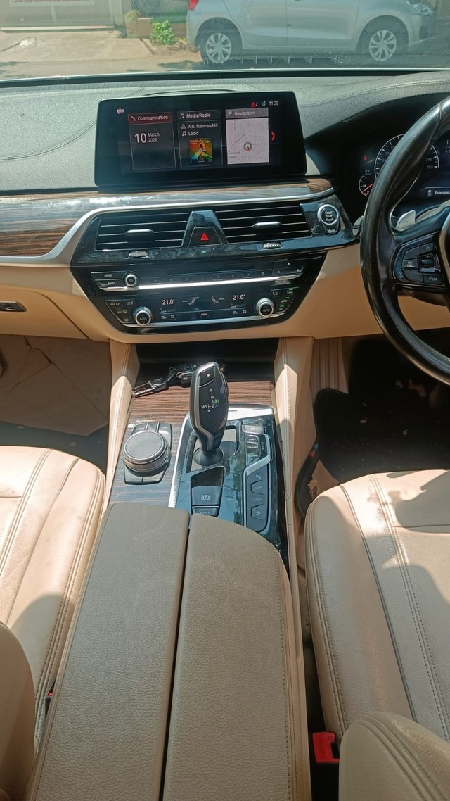 Second-hand 2018 BMW 6 Series GT 630d Luxury Line for sale in Coimbatore-7