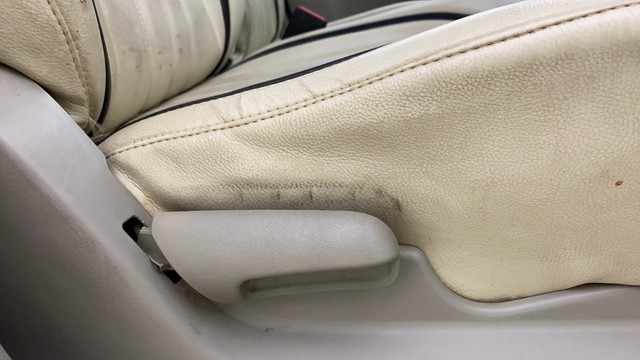 Second-hand 2014 Maruti Suzuki Celerio VXI for sale in Ahmedabad-5