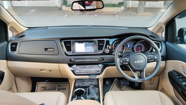 Second-hand 2022 Kia Carnival Limousine for sale in Coimbatore-19