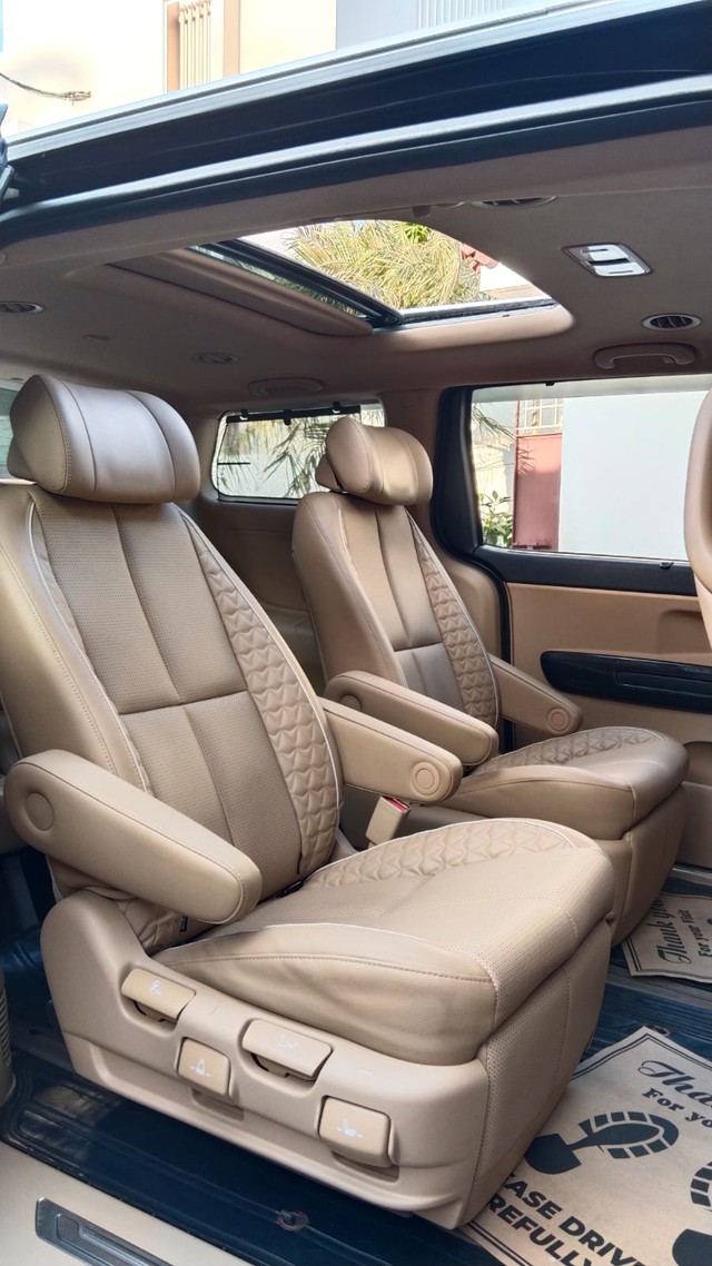 Second-hand 2022 Kia Carnival Limousine for sale in Coimbatore-18