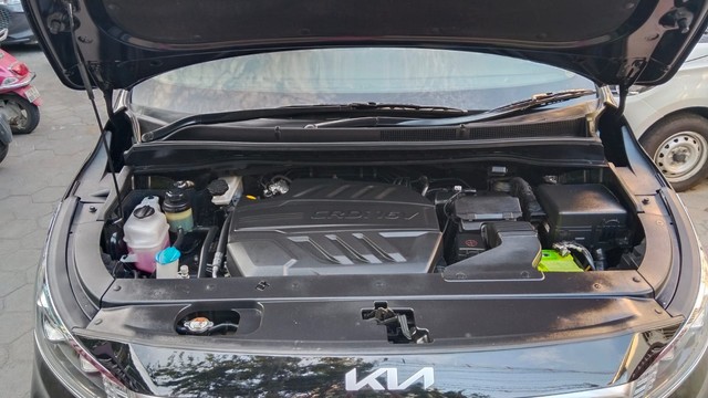 Second-hand 2022 Kia Carnival Limousine for sale in Coimbatore-7