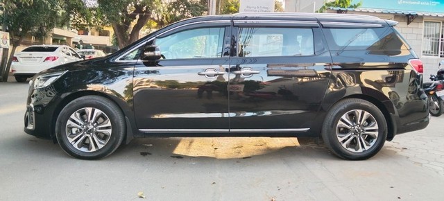 Second-hand 2022 Kia Carnival Limousine for sale in Coimbatore-4