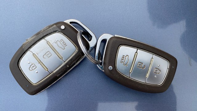 Second-hand 2014 Hyundai Grand i10 Asta for sale in Patna-9