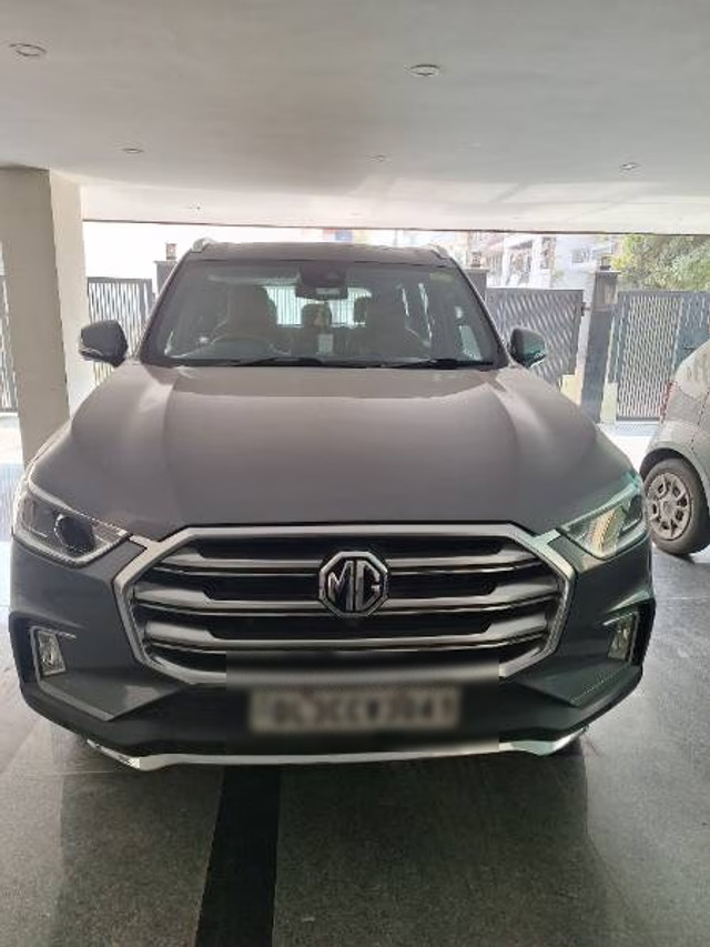 Second-hand 2022 MG Gloster Savvy 7-Str for sale in Gurgaon-0