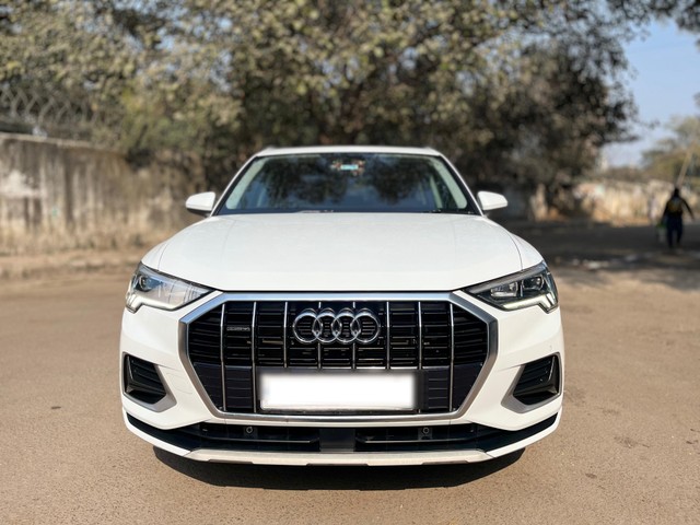 Second-hand 2023 Audi Q3 Premium Plus BSVI for sale in New Delhi-5