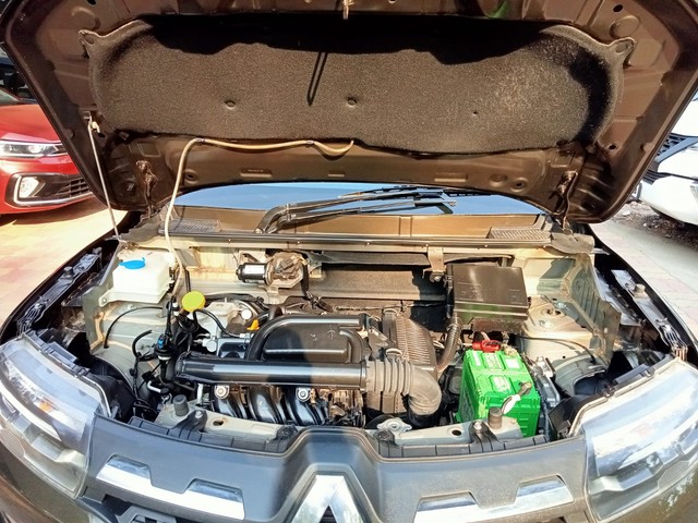 Second-hand 2021 Renault KWID 1.0 RXT AMT Opt for sale in Thane-5