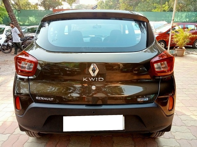 Second-hand 2021 Renault KWID 1.0 RXT AMT Opt for sale in Thane-2