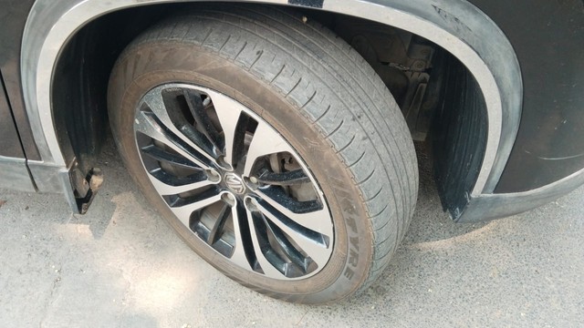 MG Hector Sharp Diesel MT Second-hand 2022 MG Hector Sharp Diesel MT for sale in Coimbatore-11