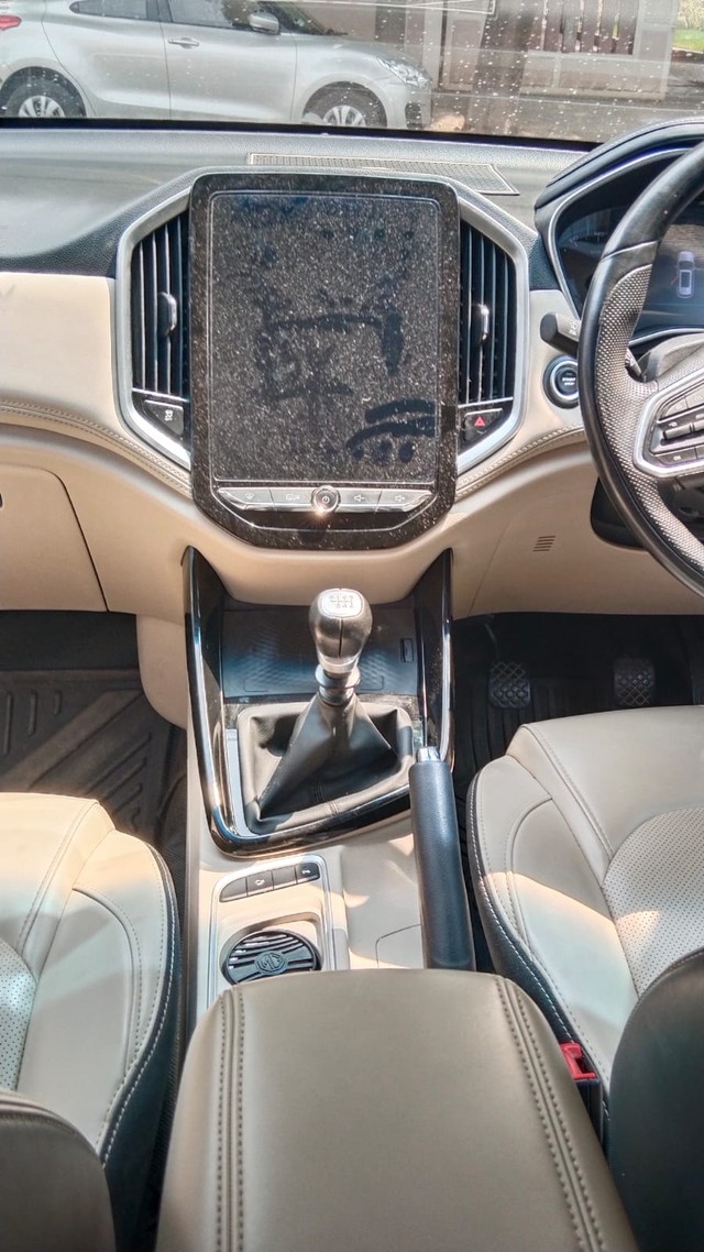 MG Hector Sharp Diesel MT Second-hand 2022 MG Hector Sharp Diesel MT for sale in Coimbatore-4