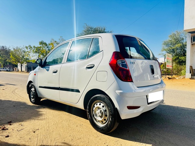 Second-hand 2013 Hyundai i10 Magna 1.1L for sale in Jaipur-3