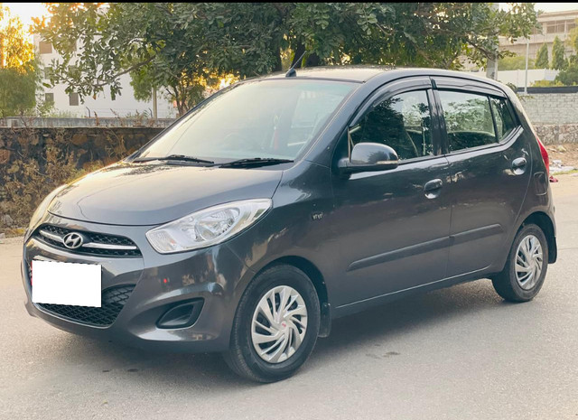 Second-hand 2011 Hyundai i10 Magna for sale in Jaipur-5