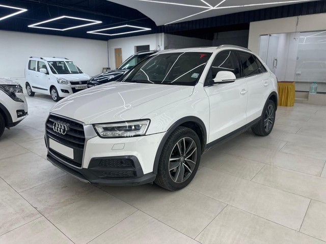 Audi Q3 35 TDI Quattro Premium Plus Second-hand 2017 Audi Q3 35 TDI Quattro Premium Plus for sale in Hyderabad-5