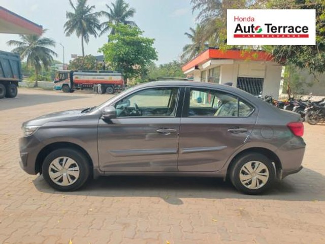 Second-hand 2021 Honda Amaze S Petrol for sale in Pondicherry-5